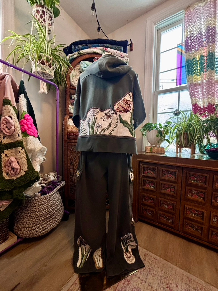 🌿Green Girl Era Lounge Set | Upcycled Floral Patchwork Cozy Loungewear with Pockets